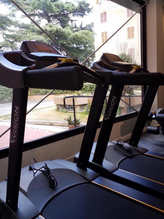 טרני Hotel Michelangelo Palace & Spa מראה חיצוני תמונה