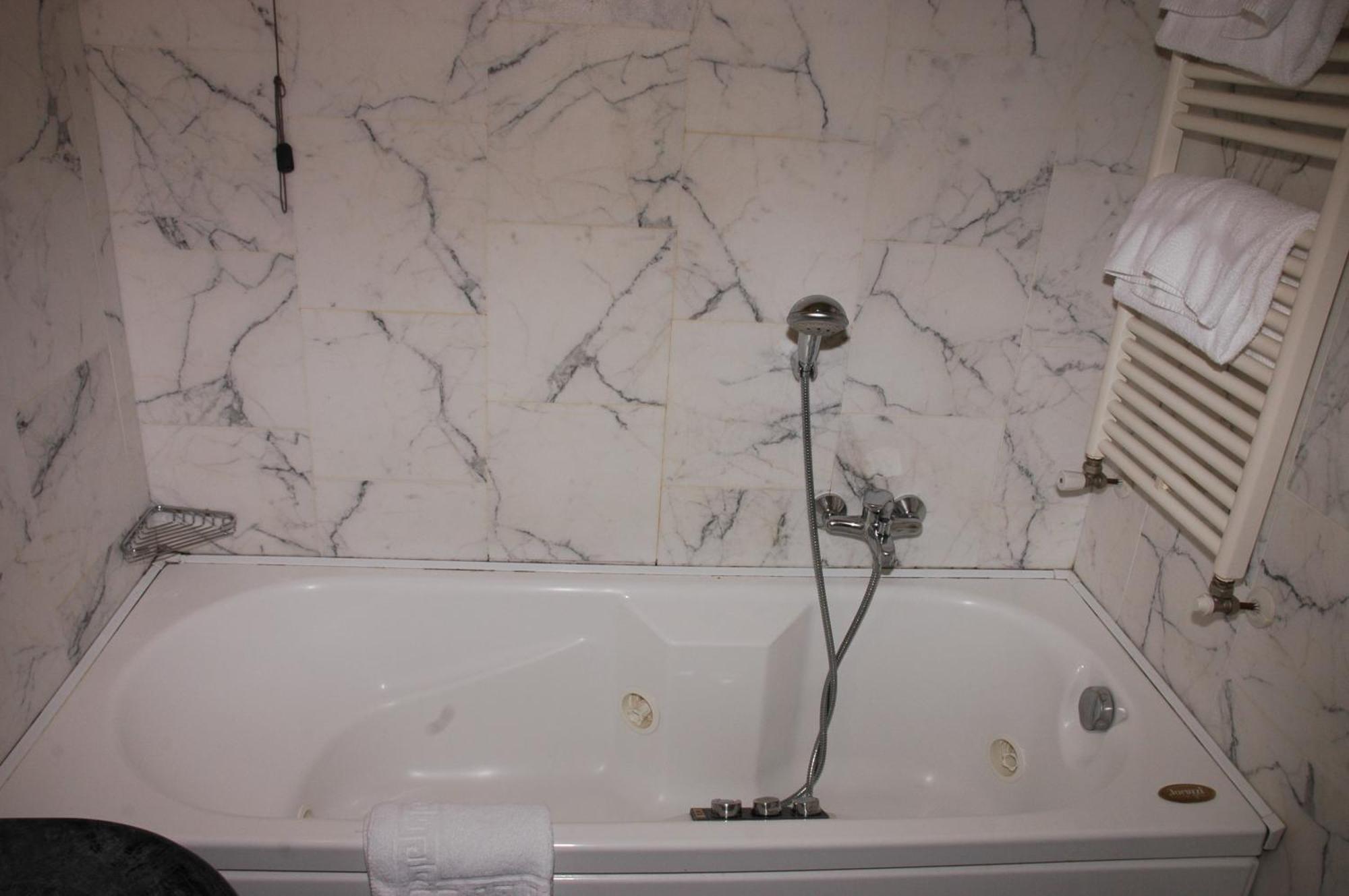 טרני Hotel Michelangelo Palace & Spa חדר תמונה