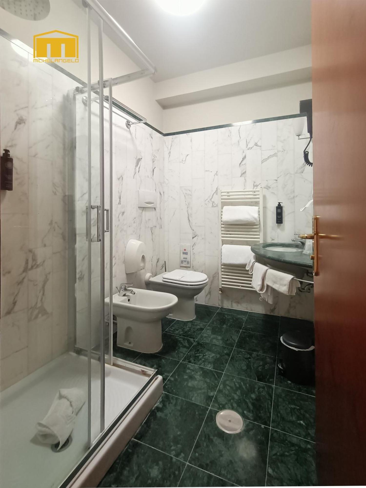 טרני Hotel Michelangelo Palace & Spa מראה חיצוני תמונה